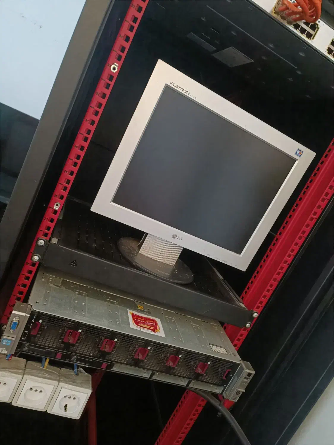 تجهیزات کامل دیتاسنتر و سرور و شبکه|مودم و تجهیزات شبکه|بندرعباس, |دیوار