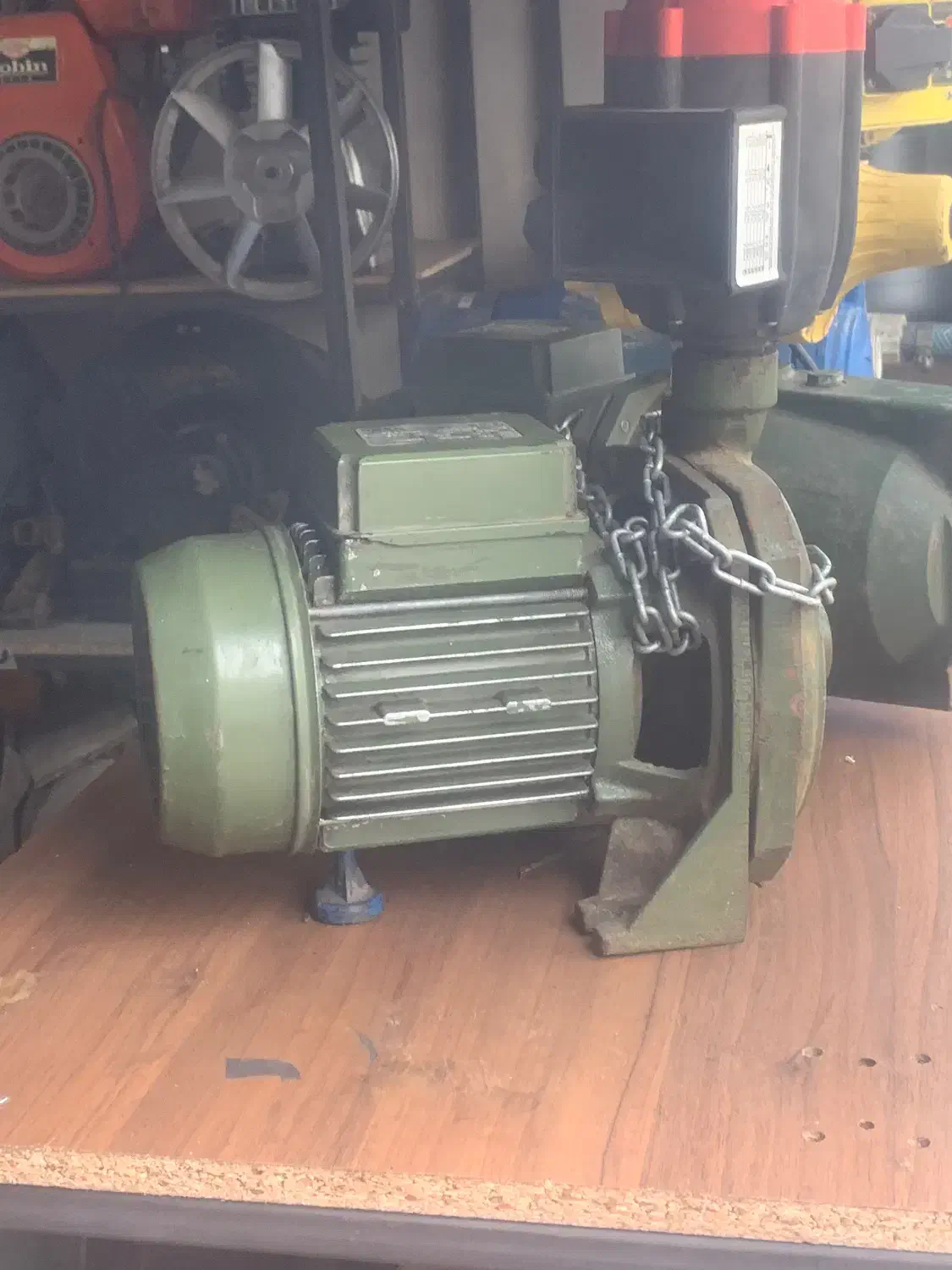 پمپ آب یک اسب ایتالیایی|خدمات پیشه و مهارت|شهریار, شهریار|دیوار