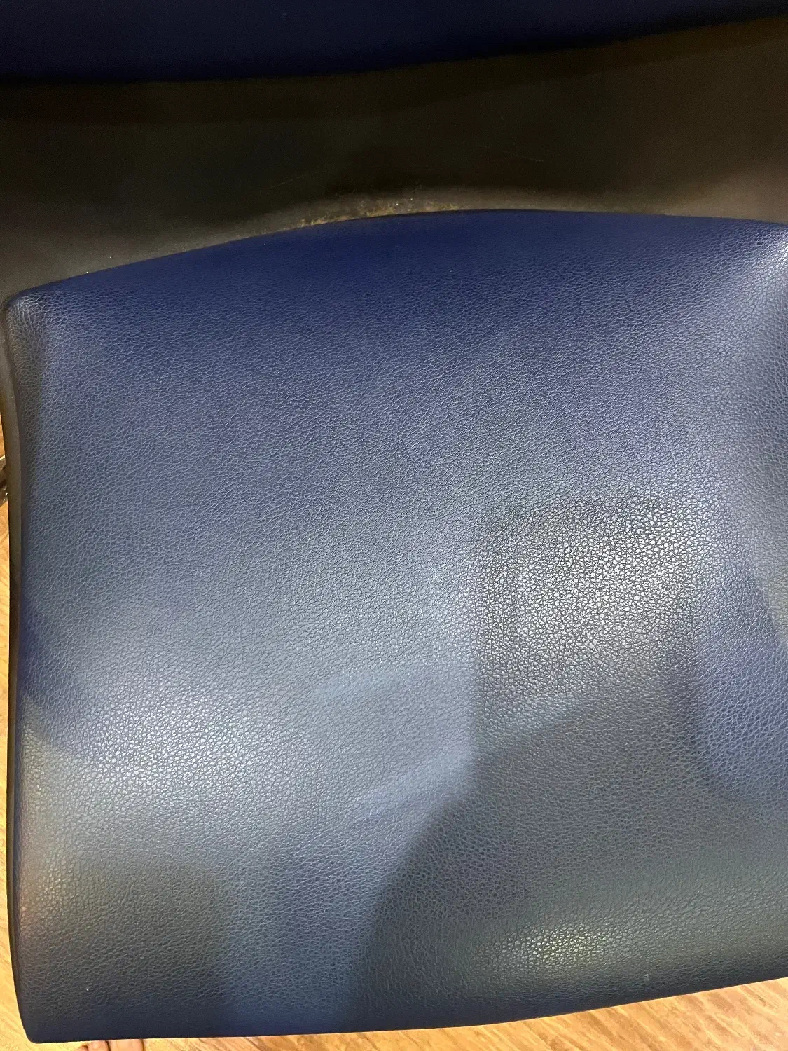 صندلی کامپیوتر|میز تحریر و کامپیوتر|گرگان, |دیوار