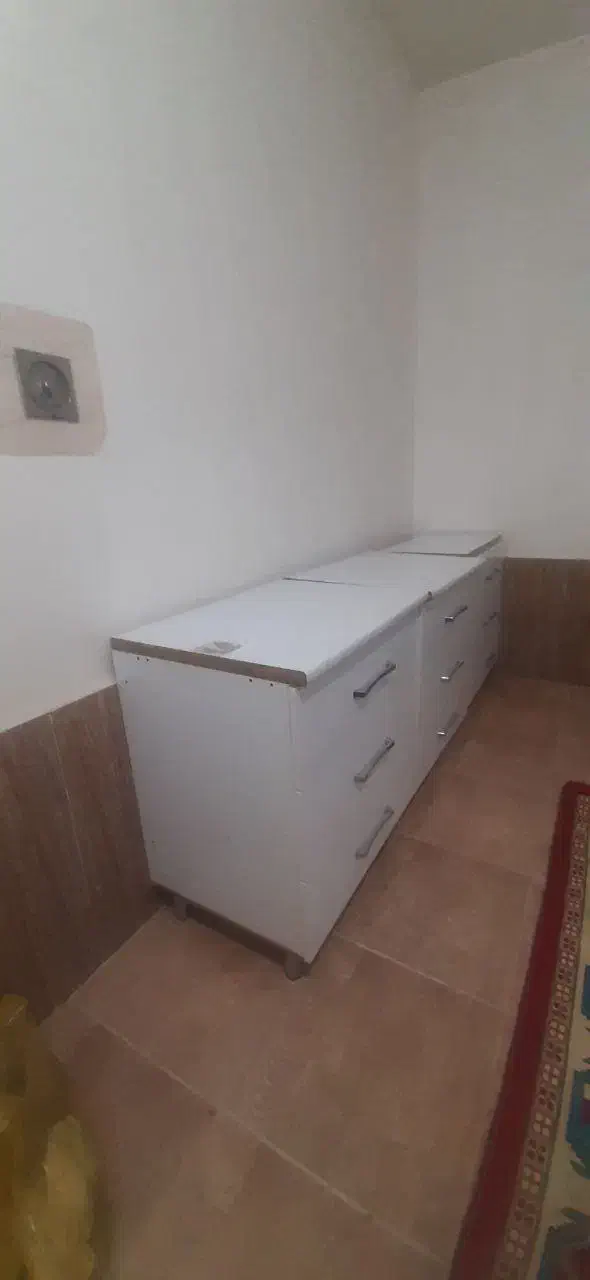 ۳ عدد کابینت جنس ام دی اف اصل سالم  عیب ۱۲ میلیون|جاکفشی، کمد، دراور|پیرانشهر, |دیوار