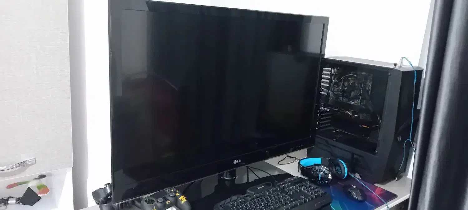 تلویزیون ۴۲ اینچ|تلویزیون و پروژکتور|ارومیه, |دیوار