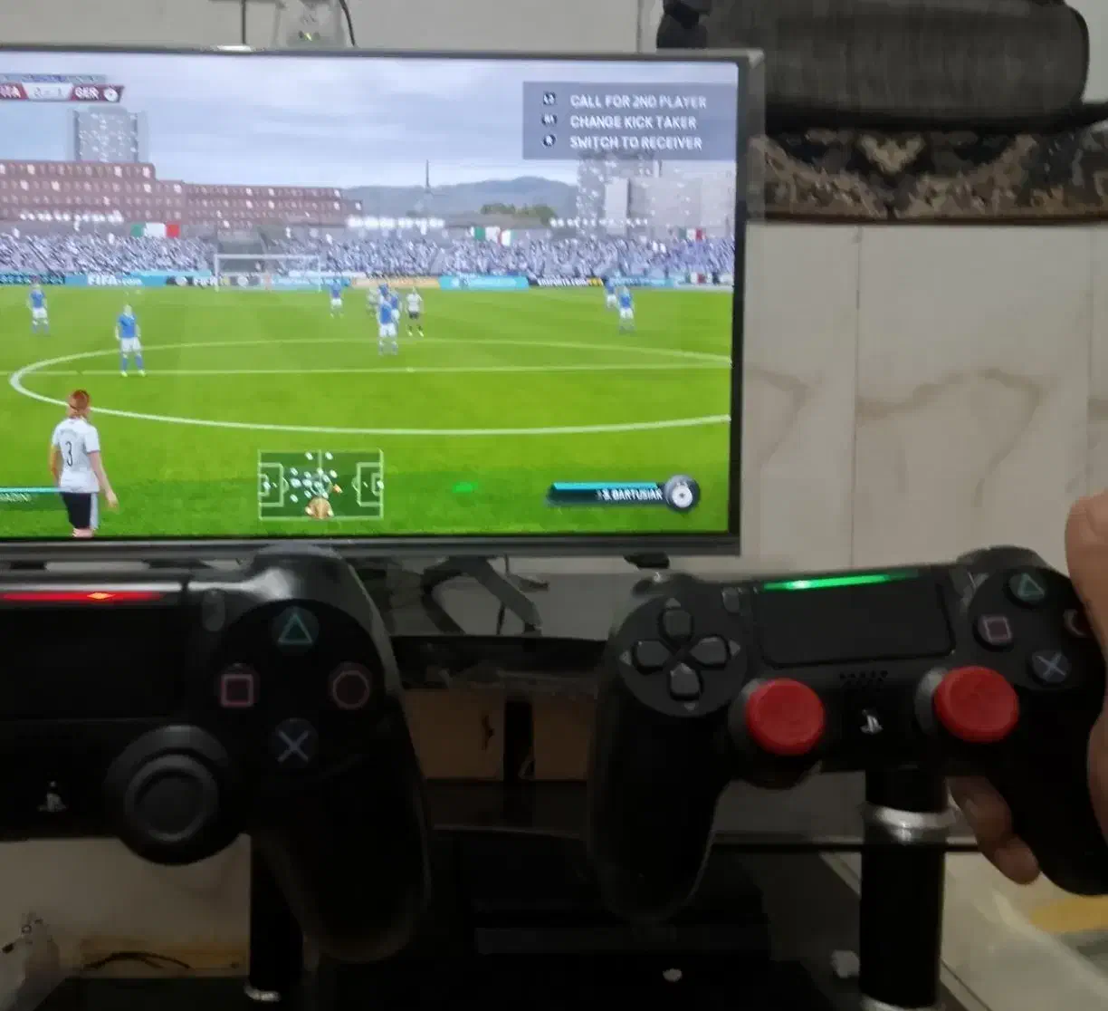 سی دی فیفا16 پیس فور دی وی دی pes4|کنسول، بازی ویدئویی و آنلاین|بندرعباس, |دیوار