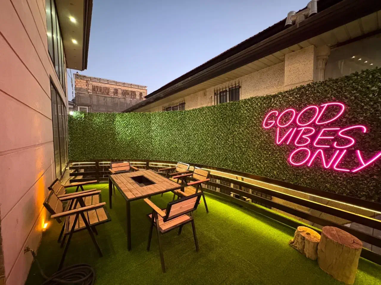 اجاره کوتاه مدت روزانه بلندمدت باغ ویلا|اجارهٔ کوتاه‌مدت ویلا و باغ|رودهن, |دیوار