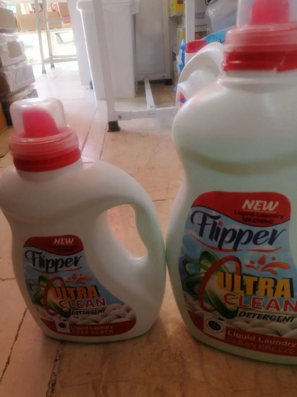 مایع لباسشویی با کیفیت قیمت قدیم|مواد شوینده و دستمال کاغذی|شاهرود, |دیوار