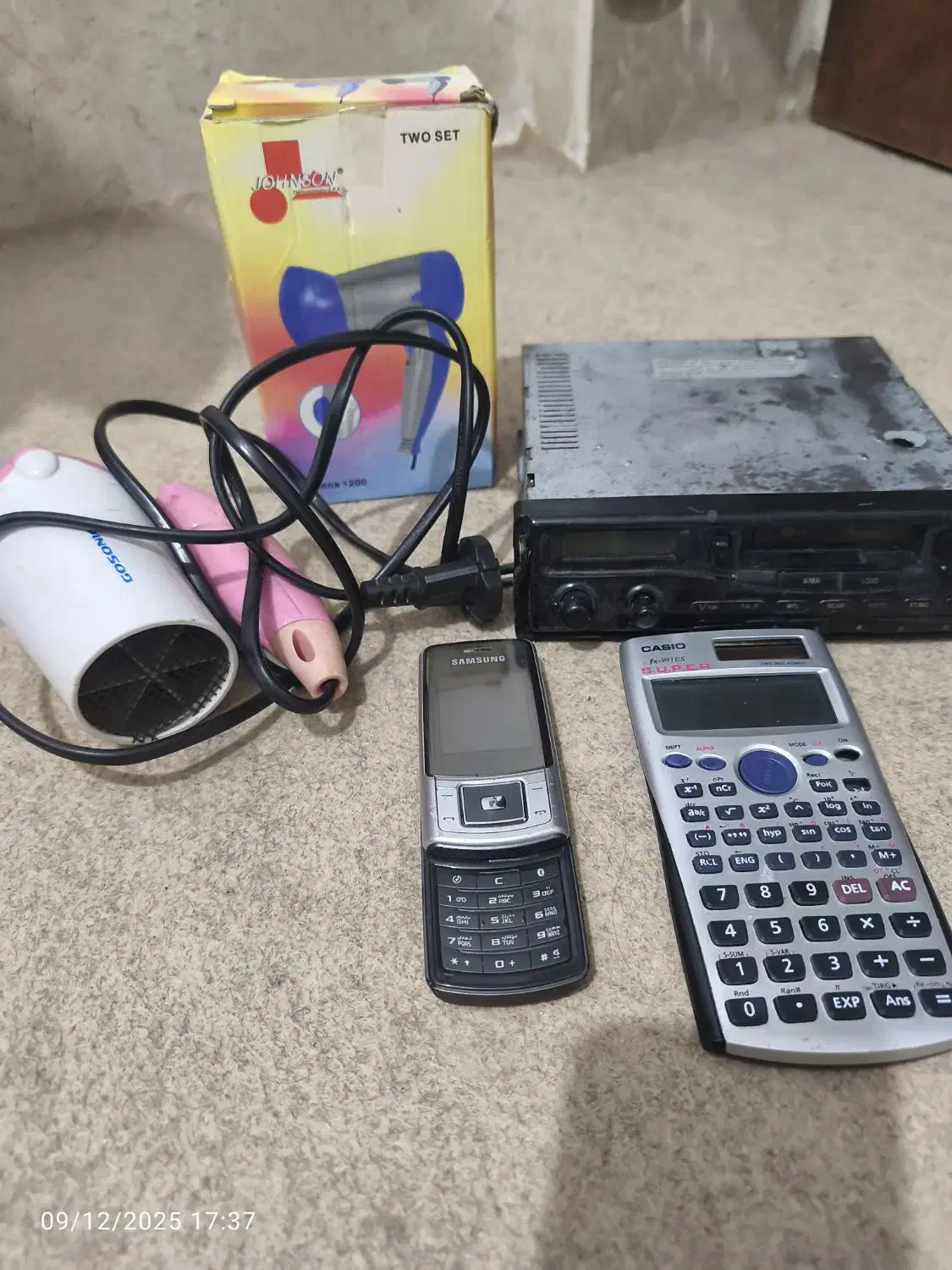 وسایل کاربردی و مورد نیاز|موبایل|شیراز, لاله|دیوار