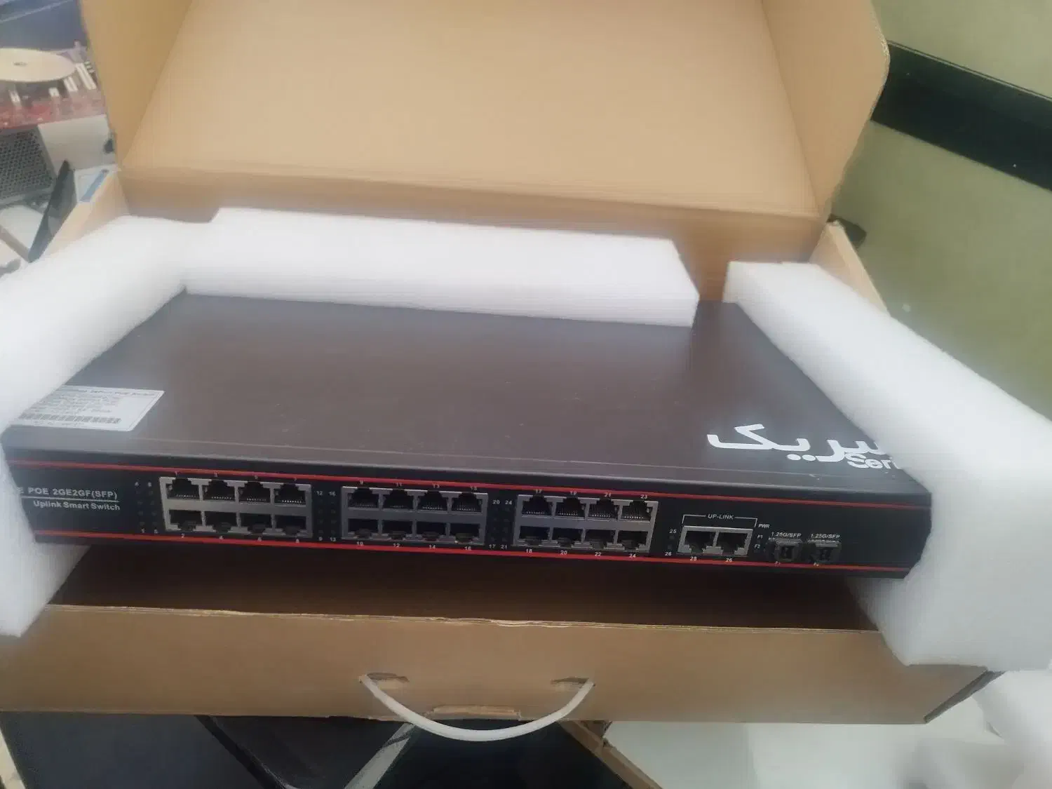 سوئیچ poe 24 port|مودم و تجهیزات شبکه|شیراز, گلکوب|دیوار