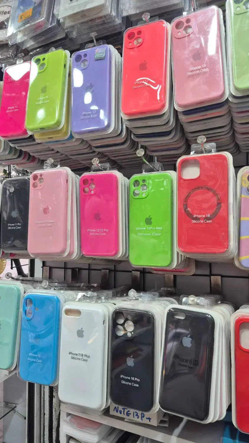 فروشنده لوازم جانبی موبایل . میدان شهرداری|استخدام بازاریابی و فروش|رشت, بازار|دیوار