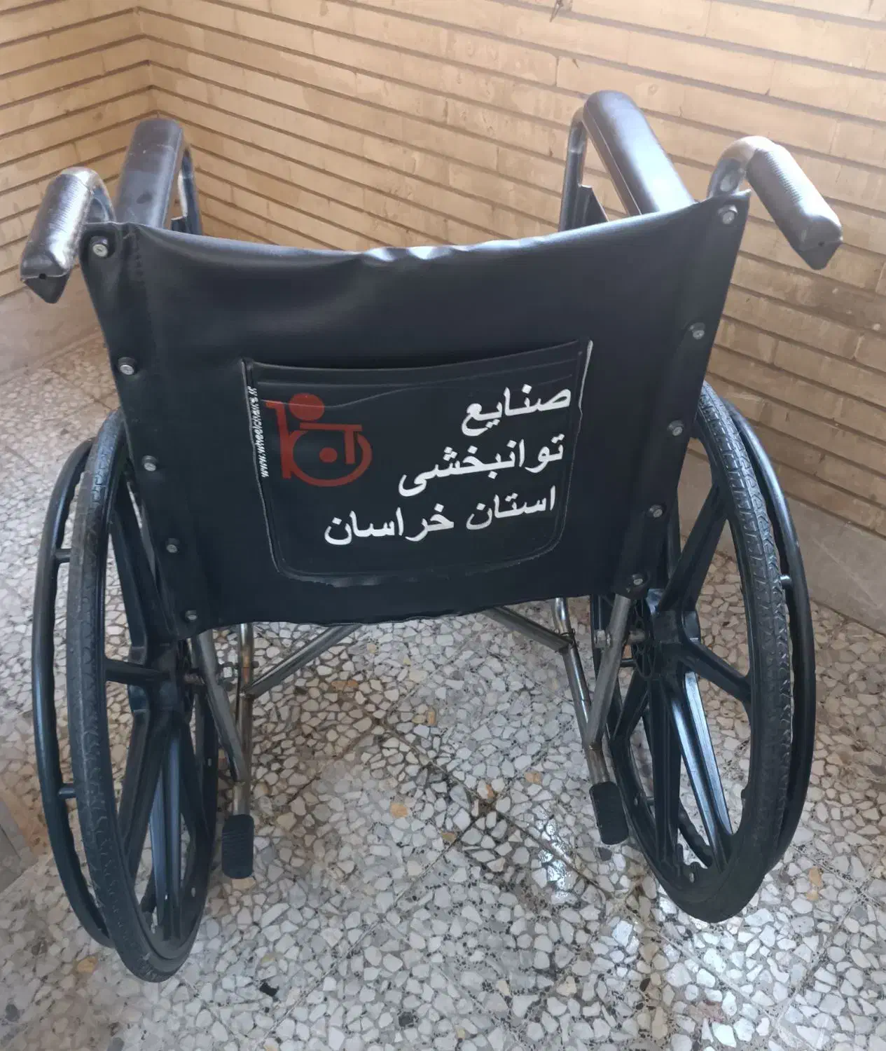 ویلچر کم کارکرده کاملاً سالم|آرایشی، بهداشتی، درمانی|اهواز, کوی پیروزی|دیوار