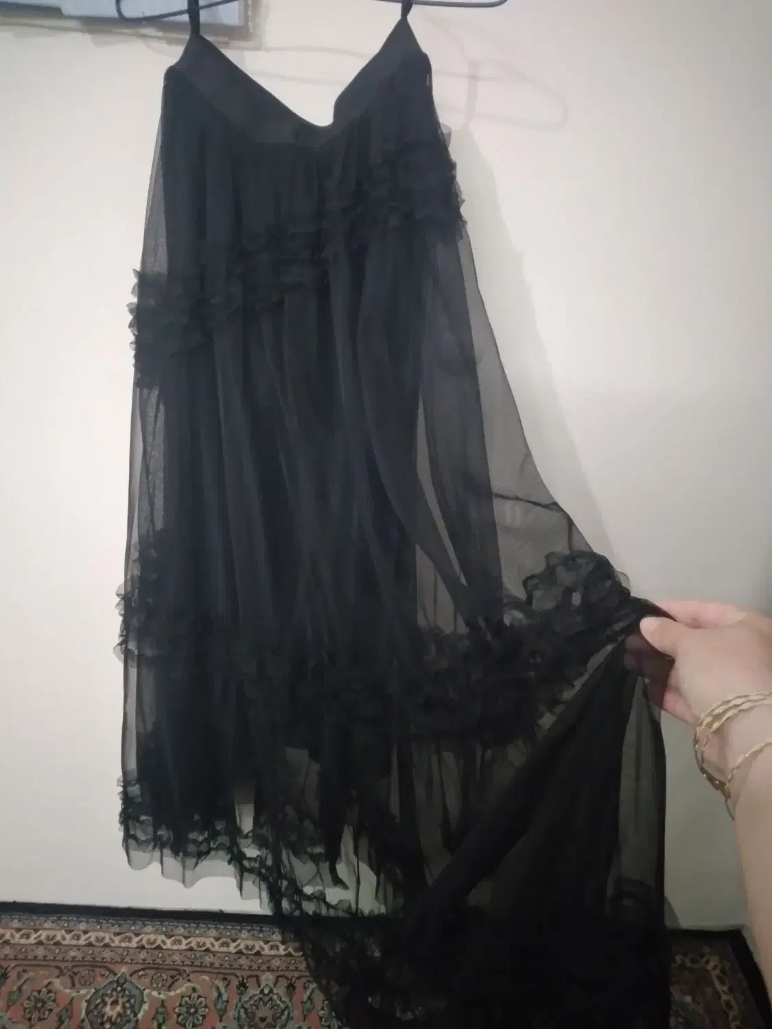 دامن توری|لباس|اردبیل, |دیوار