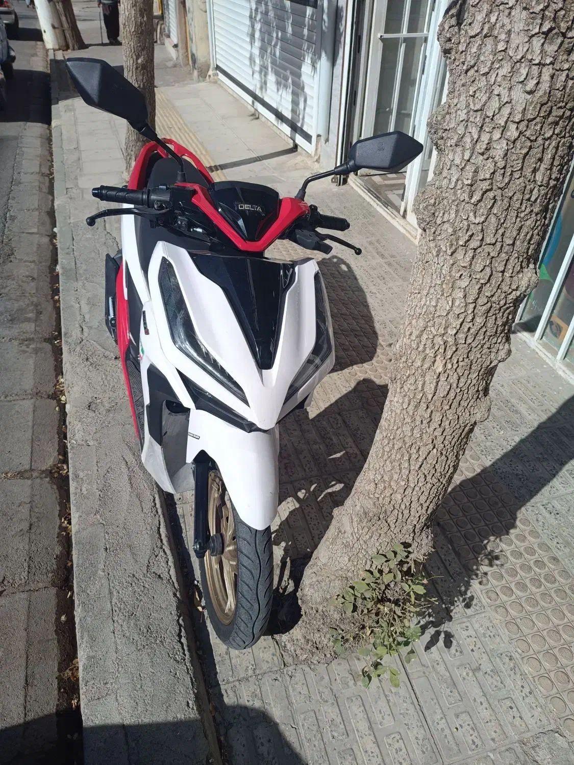 موتور کلیک 150بلنتا|موتورسیکلت|دهگلان, |دیوار