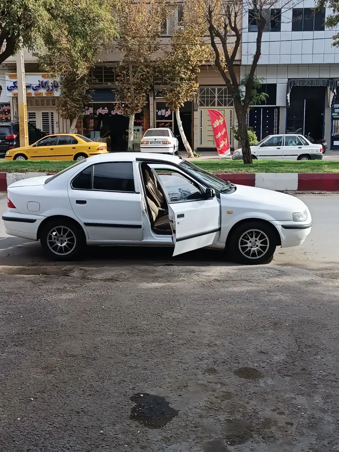 راننده با ماشین سمند|خدمات حمل و نقل|الوند, |دیوار