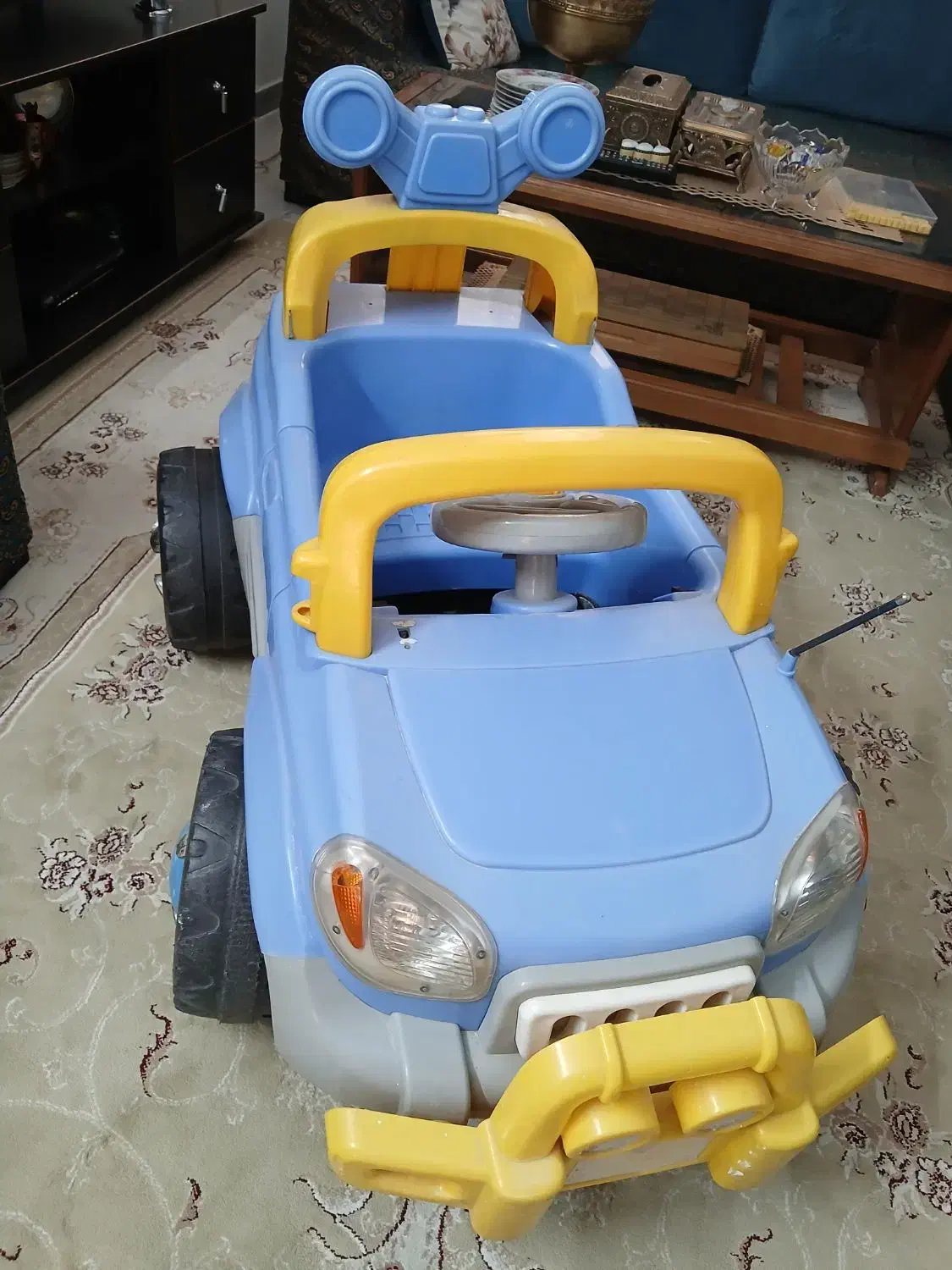 ماشین شارژی|اسباب‌بازی بچه|هشتگرد, شهرک ایران خودرو|دیوار