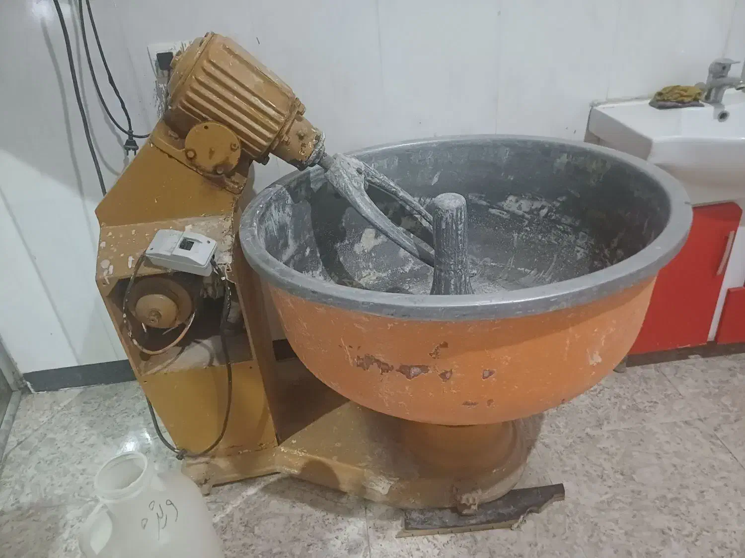 خمیر گیر ۲کیسه|فروشگاه و مغازه|پارسآباد, |دیوار