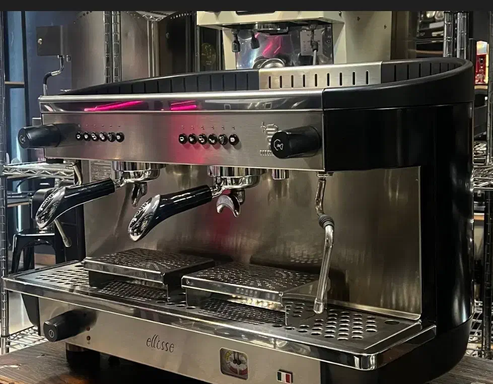 قهوه ساز|سماور، چای‌ساز، قهوه‌ساز|پرند, فاز ۵|دیوار