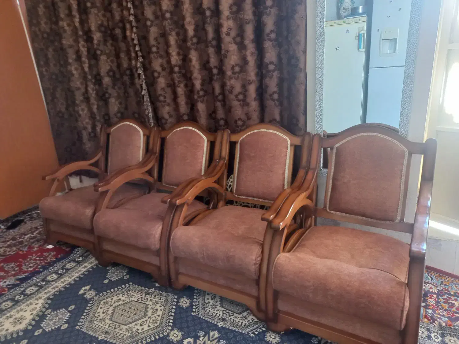 فروش ۲ دست مبل|مبلمان خانگی و میز عسلی|شیراز, نیستان|دیوار