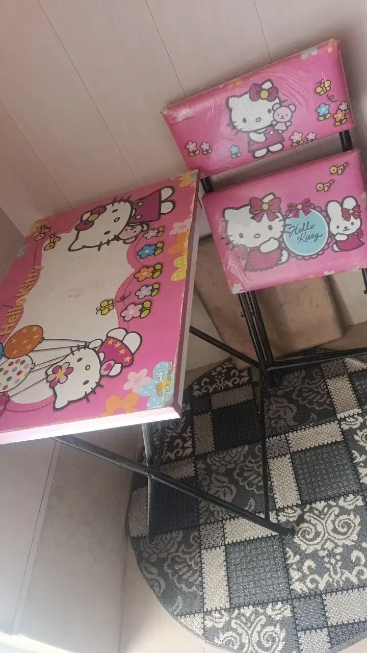 میزتحریر|میز تحریر و کامپیوتر|کاشان, فین بزرگ|دیوار