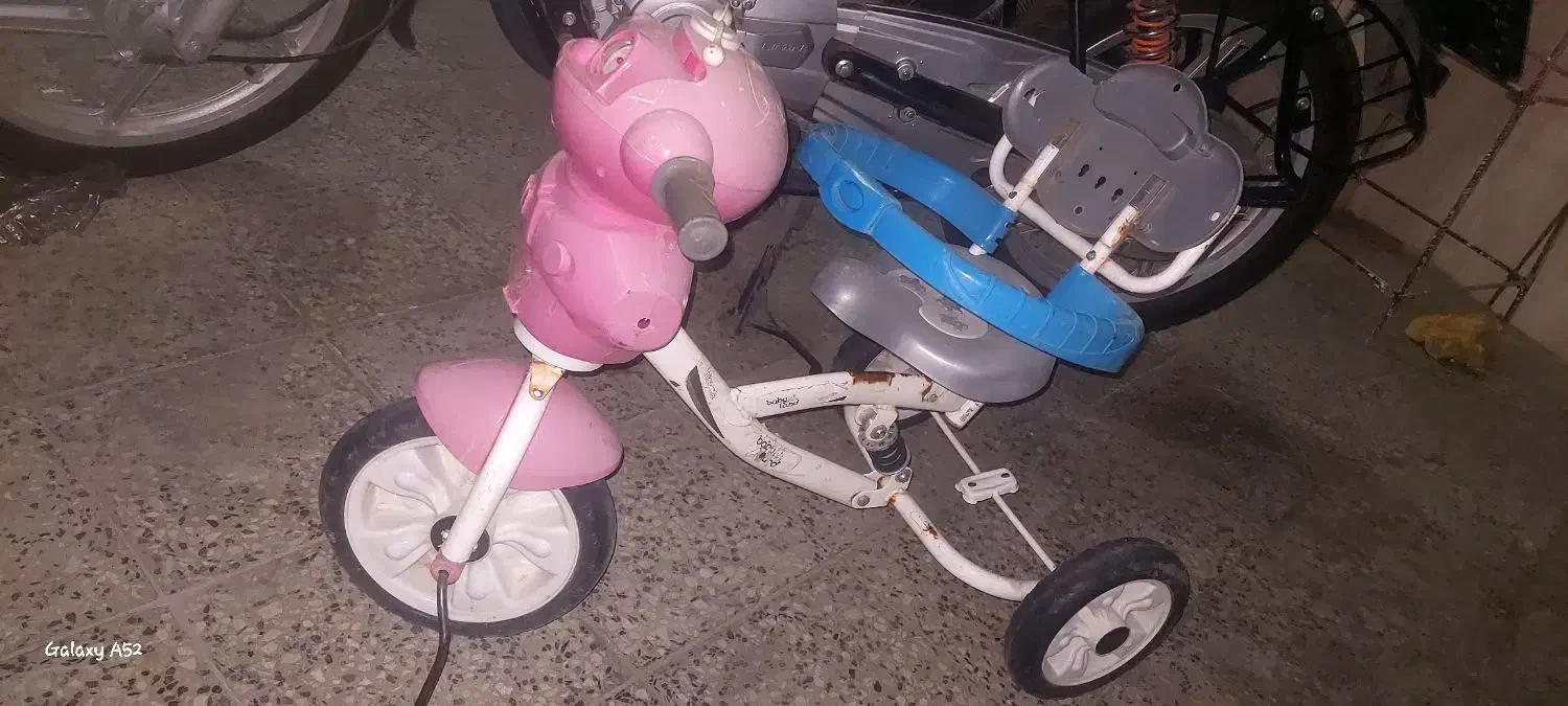 سه چرخه فنروسط|دوچرخه، اسکیت، اسکوتر|بروجرد, |دیوار