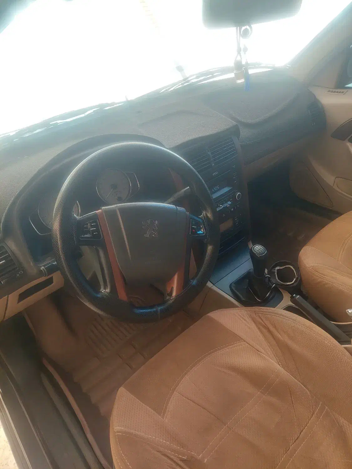 پژو پارس|خودرو سواری و وانت|شیراز, شریفآباد|دیوار