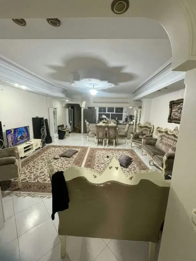 آپارتمان ۸۵ متر بلوار انقلاب آسانسوردار|اجارهٔ آپارتمان|کرج, فاز ۳ گوهردشت|دیوار