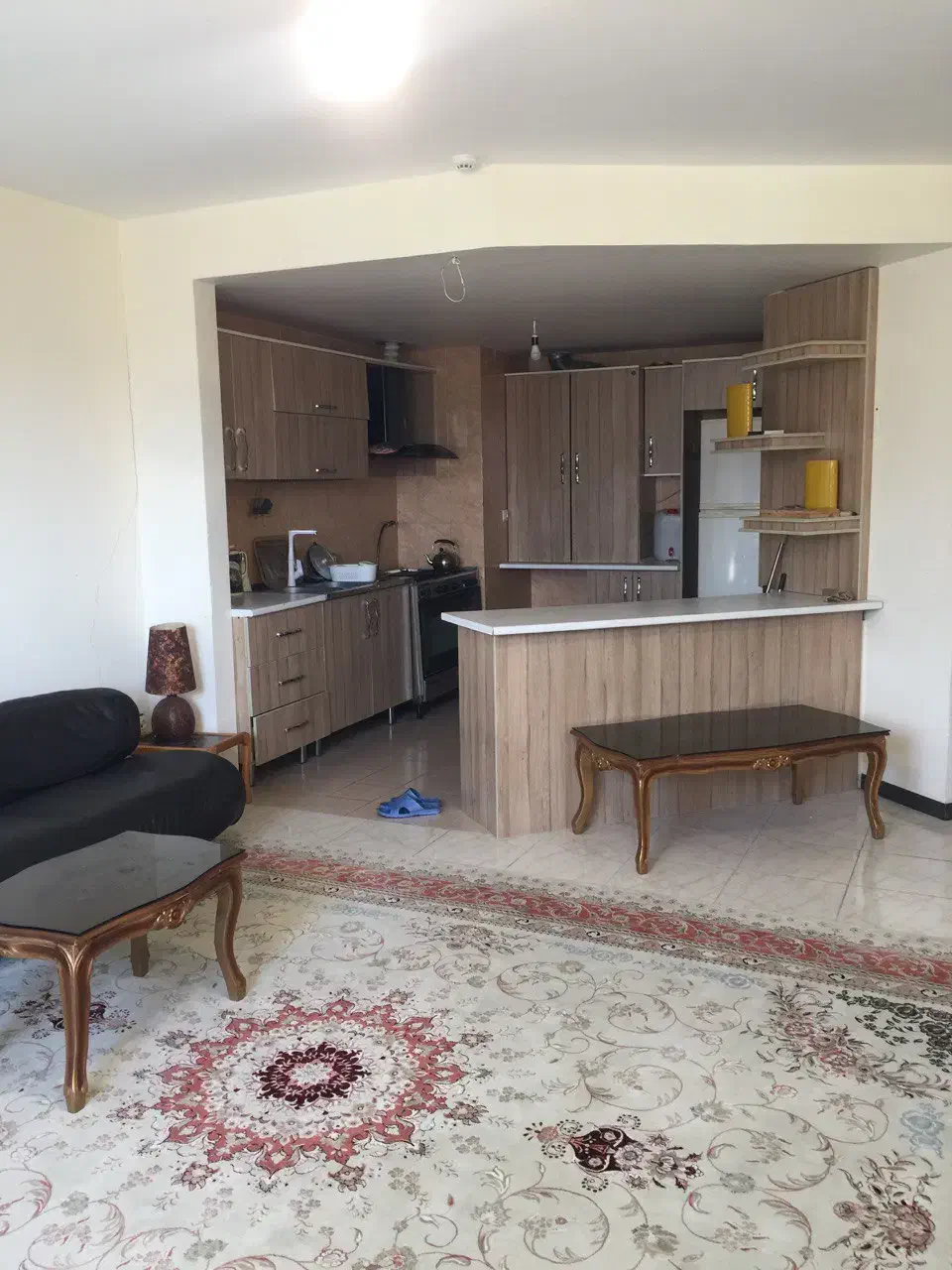 آپارتمان مبله روزانه هفتگی ماهانه|اجارهٔ کوتاهمدت آپارتمان و سوئیت|شیراز, شهرک والفجر|دیوار