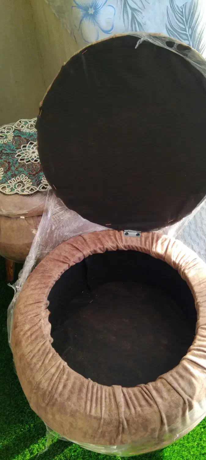 پاف باک دار|صندلی و نیمکت|اسلام‌شهر, شهرک سعیدیه|دیوار