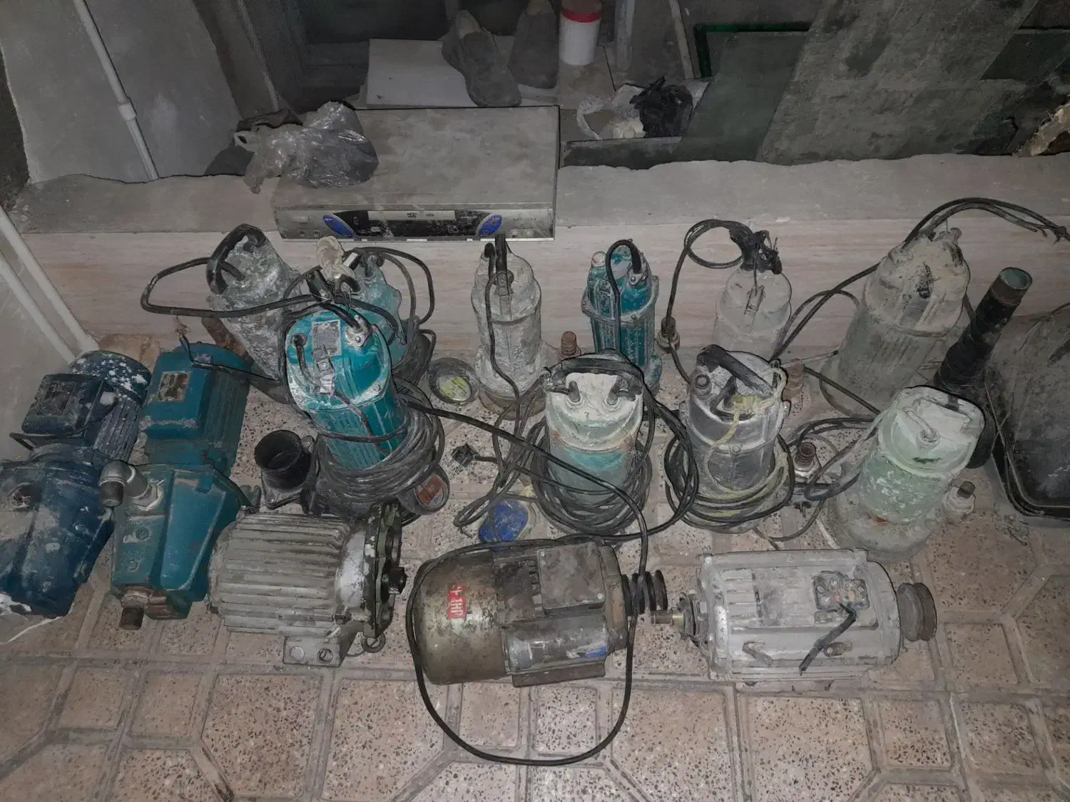 پمپ اب.کفکش .دینام. لجن کش|ماشین‌آلات صنعتی|گرگان, |دیوار