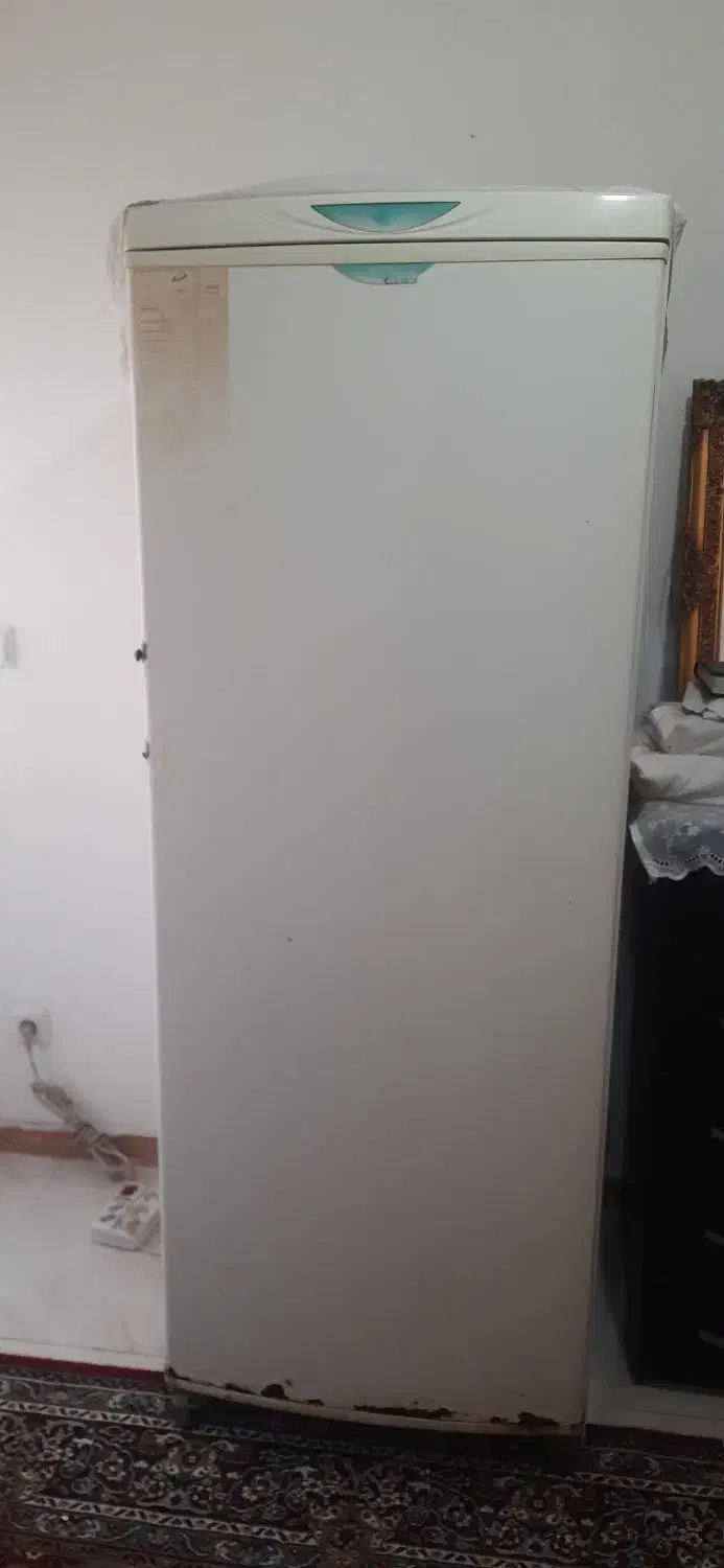 یکعدد یخچال به همراه یکعدد یخچال فریزر پارس|یخچال و فریزر|پردیس, فاز ۳|دیوار