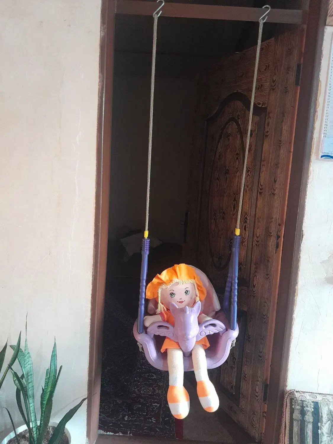 یک عدد تاب کودک بفروش میرسد|اسباببازی بچه|تاکستان, |دیوار