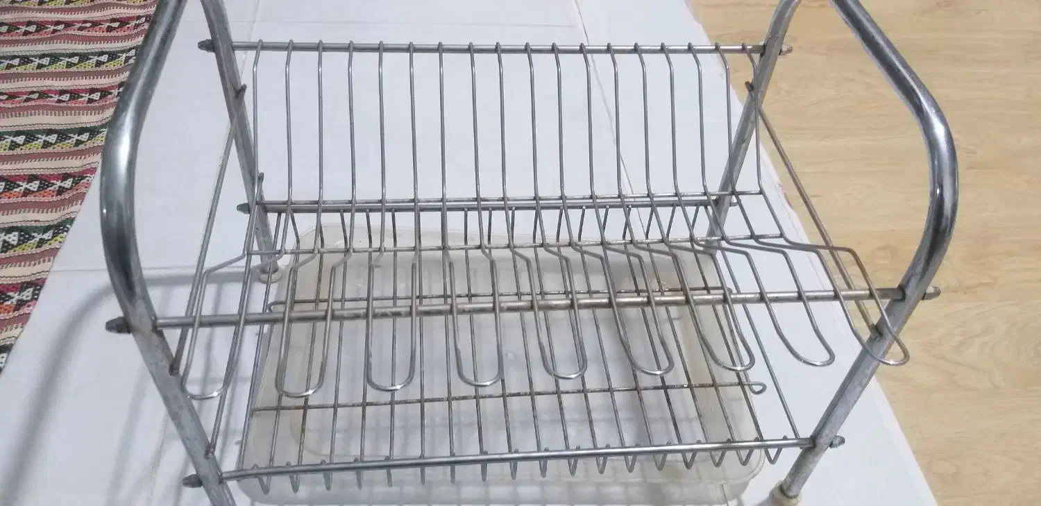 چند تیکه وسیله آشپزخانه|آب‌چکان و نظم‌دهنده ظروف|ساوه, |دیوار