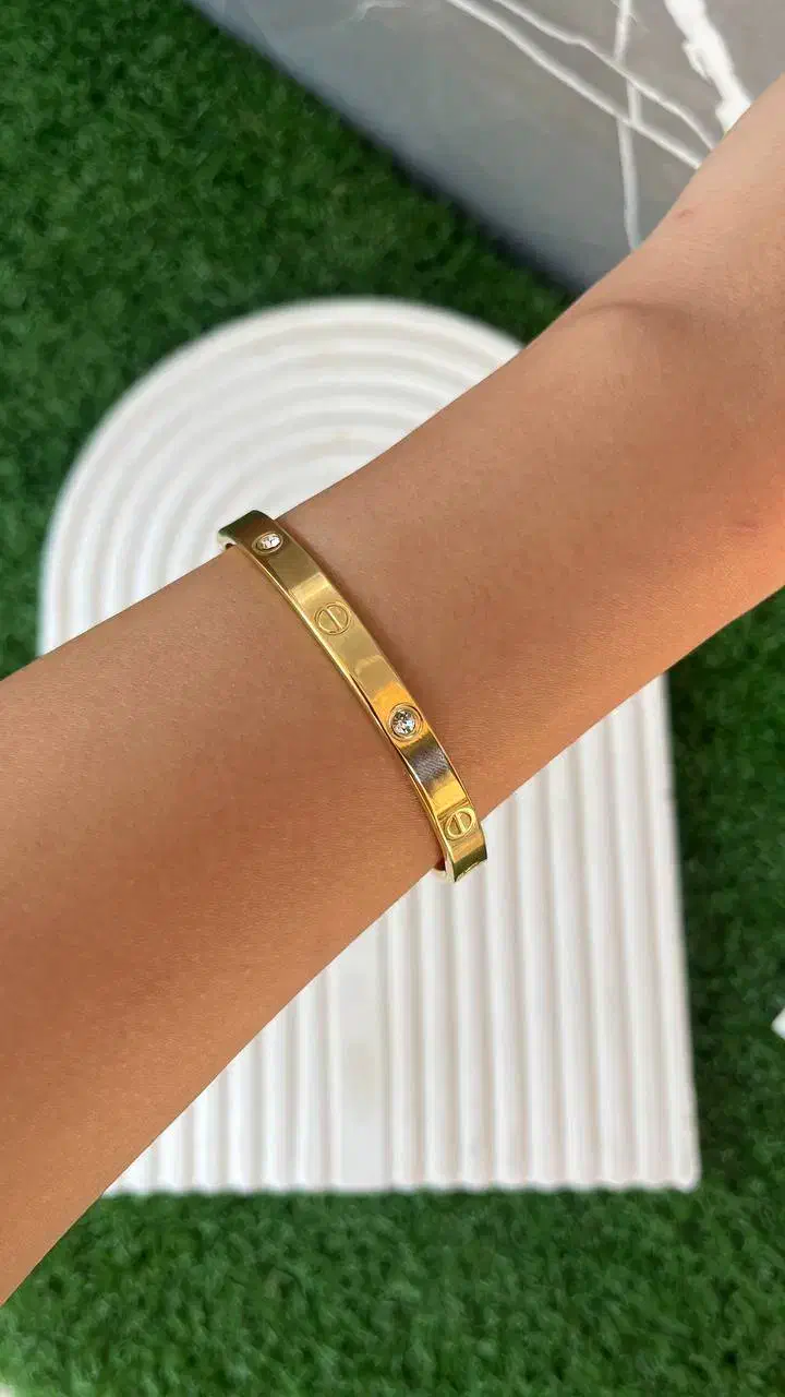 بنگل|بدلیجات|سرخنکلاته, |دیوار