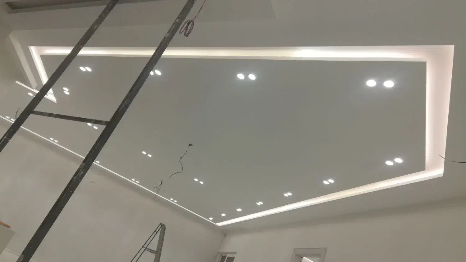 نقاشی ساختمان و کناف نقاش|خدمات پیشه و مهارت|گرگان, |دیوار