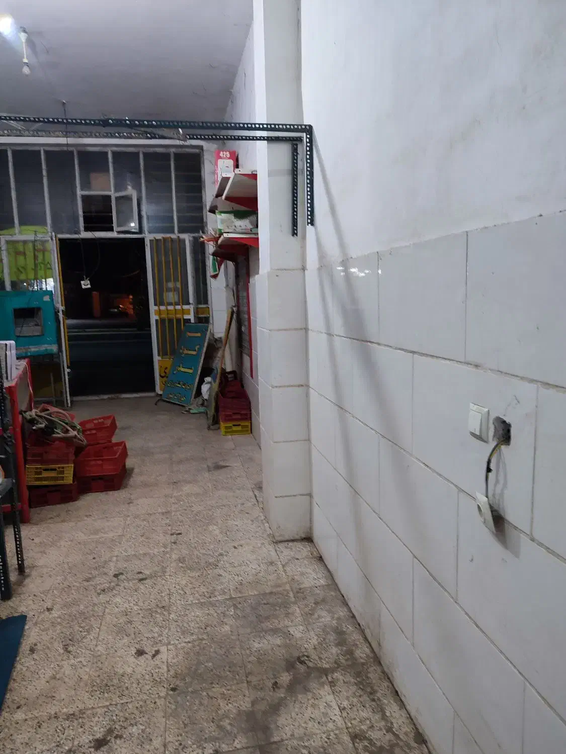 اجاره مغازه بلوارجمهوری.|اجارهٔ مغازه و غرفه|بم, |دیوار