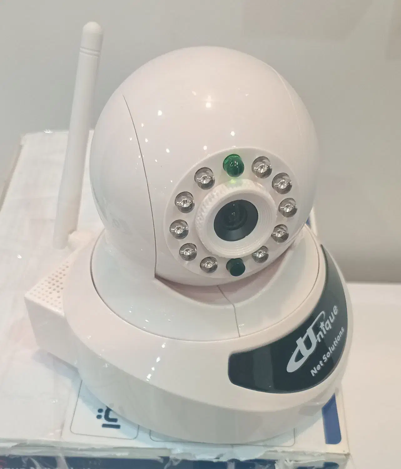 ۲ عدد دوربین مداربسته قابلیت دید درشب|دوربین مداربسته|تهران, قلهک|دیوار