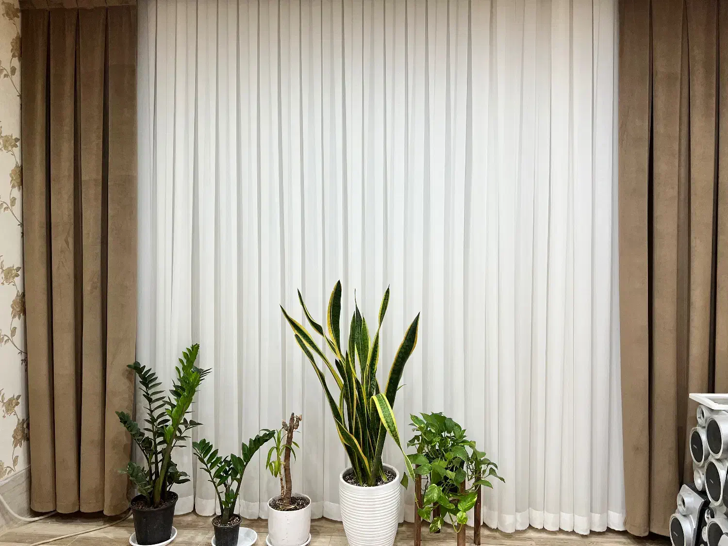 پرده مینیمال|پرده، رانر، رومیزی|بردسکن, |دیوار