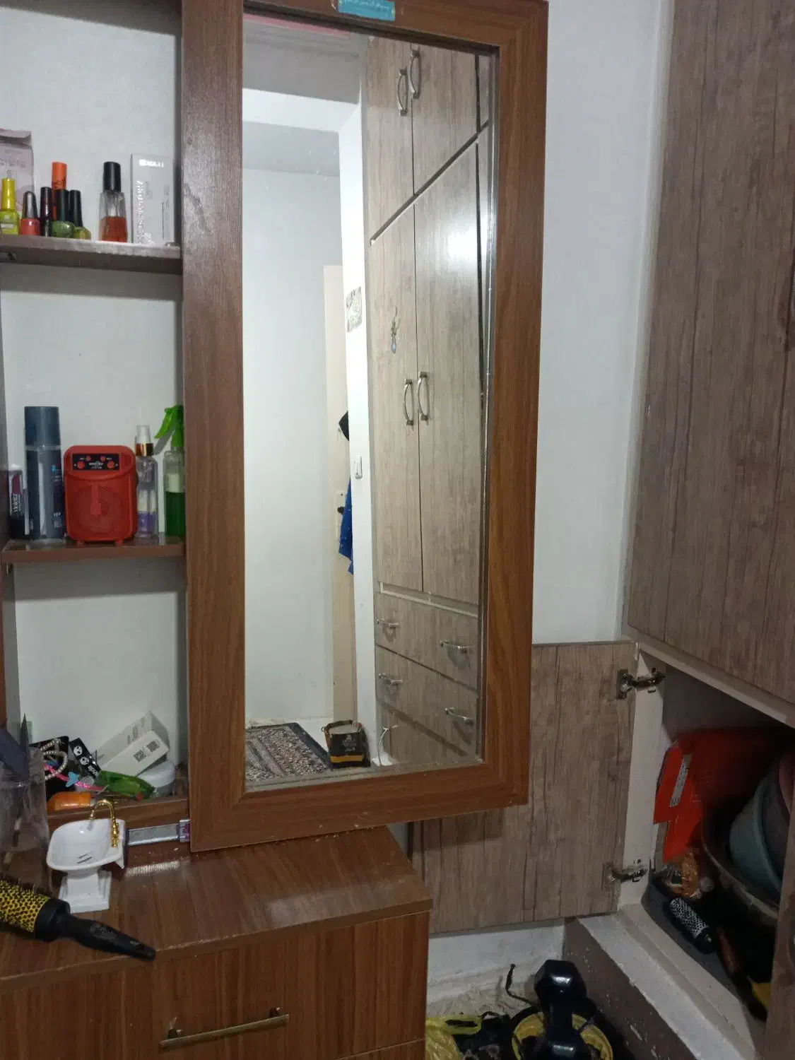 کمد|جاکفشی، کمد، دراور|دابودشت, |دیوار