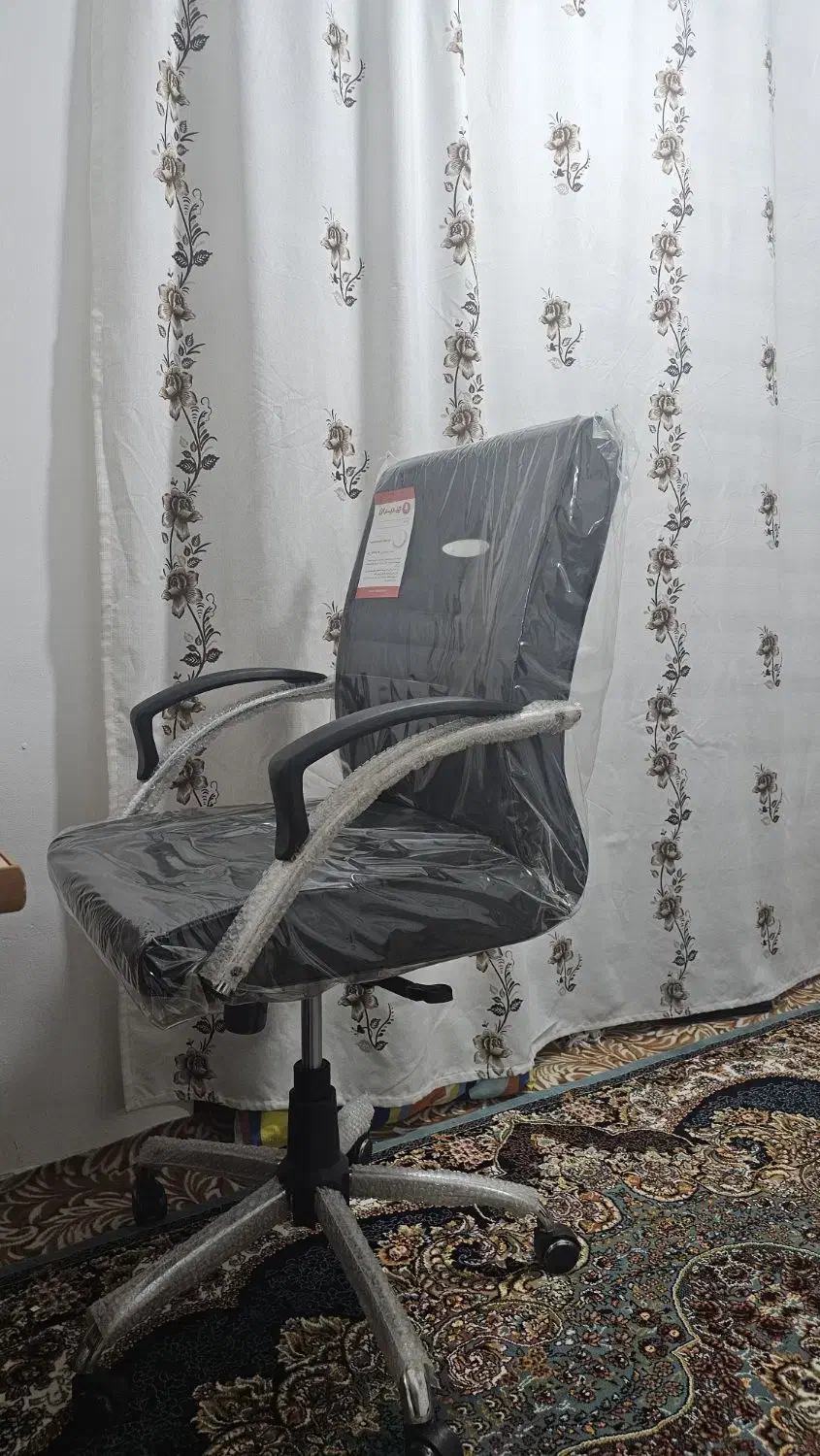 صندلی مدیریتی چرخدار|دفتر کار|کامیاران, |دیوار