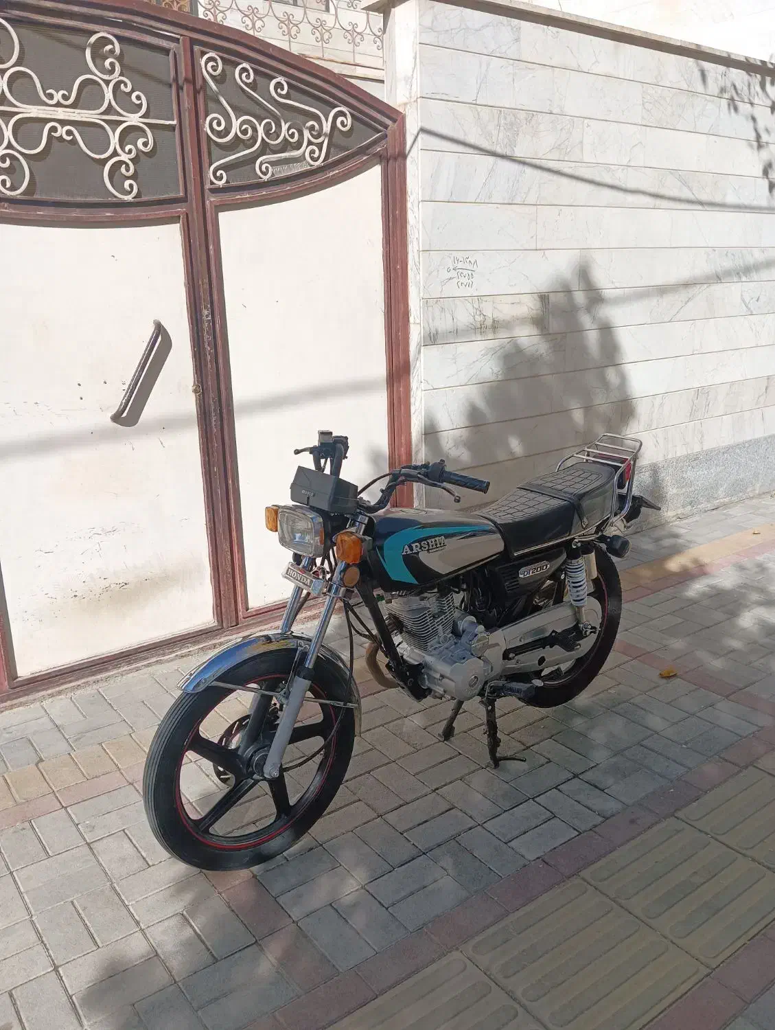 موتور هوندا 200|موتورسیکلت|گلپایگان, |دیوار