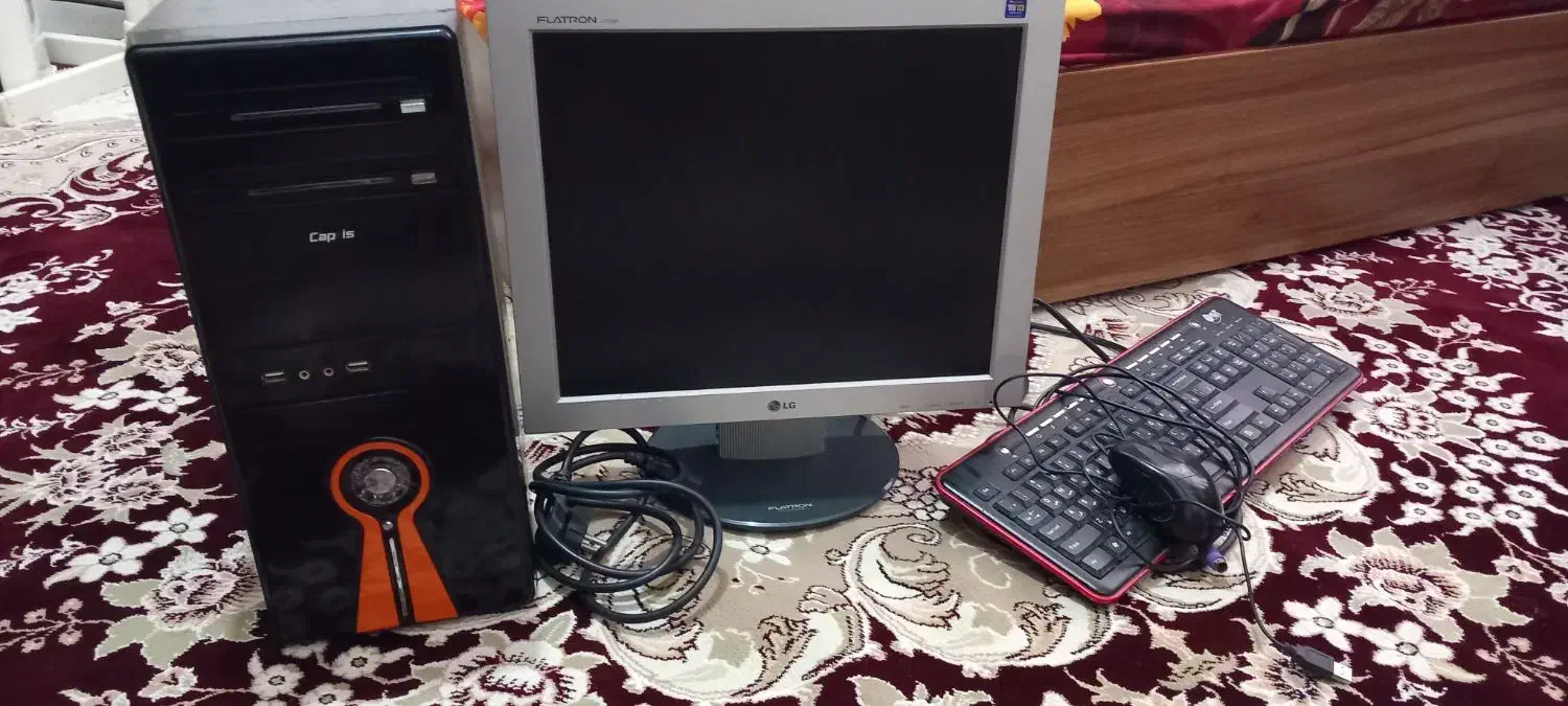 کامپیوتر گیگابایت به همراه موس کیبورد و مانیتور LG|رایانه رومیزی|بابل, |دیوار