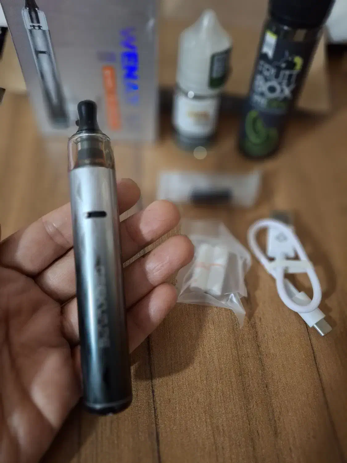 ویپ .پاد شارژی کاملا سالم چند بار استفاده شده|زیورآلات و اکسسوری|کرج, حصارک پایین|دیوار