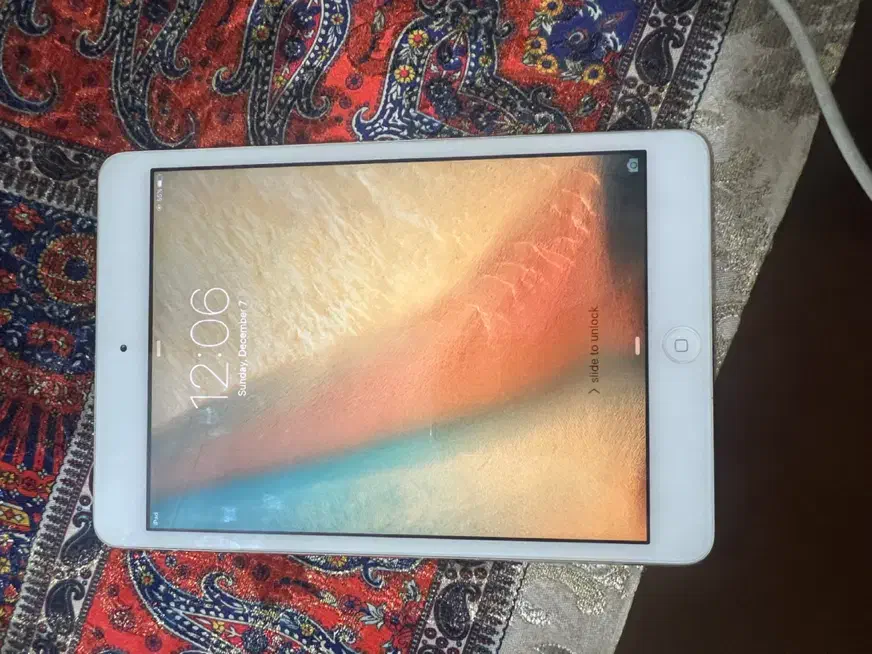 آیپد مینی|تبلت|رشت, منظریه|دیوار