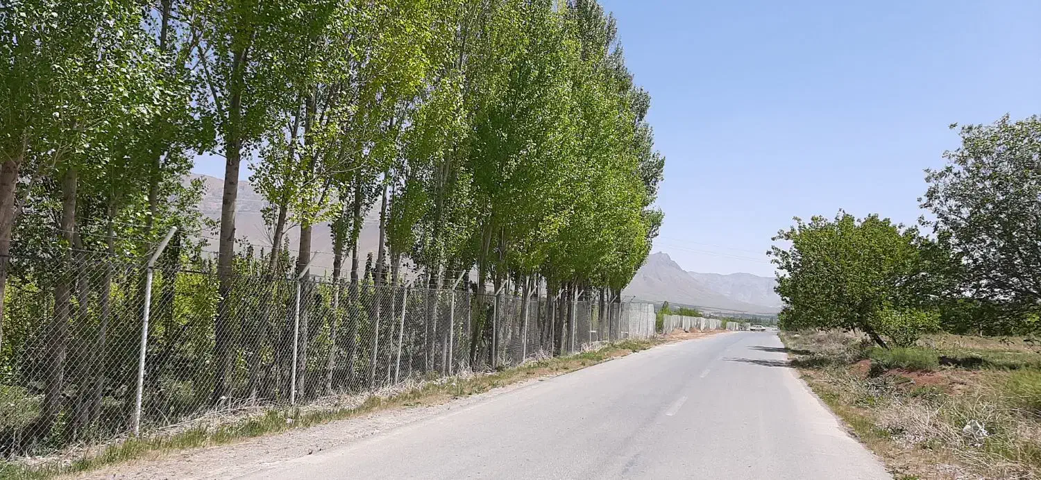 باغ میوه فنس کشی منطقه شراء روستای قلعه ازرج|فروش زمین و ملک کلنگی|قره چای, |دیوار