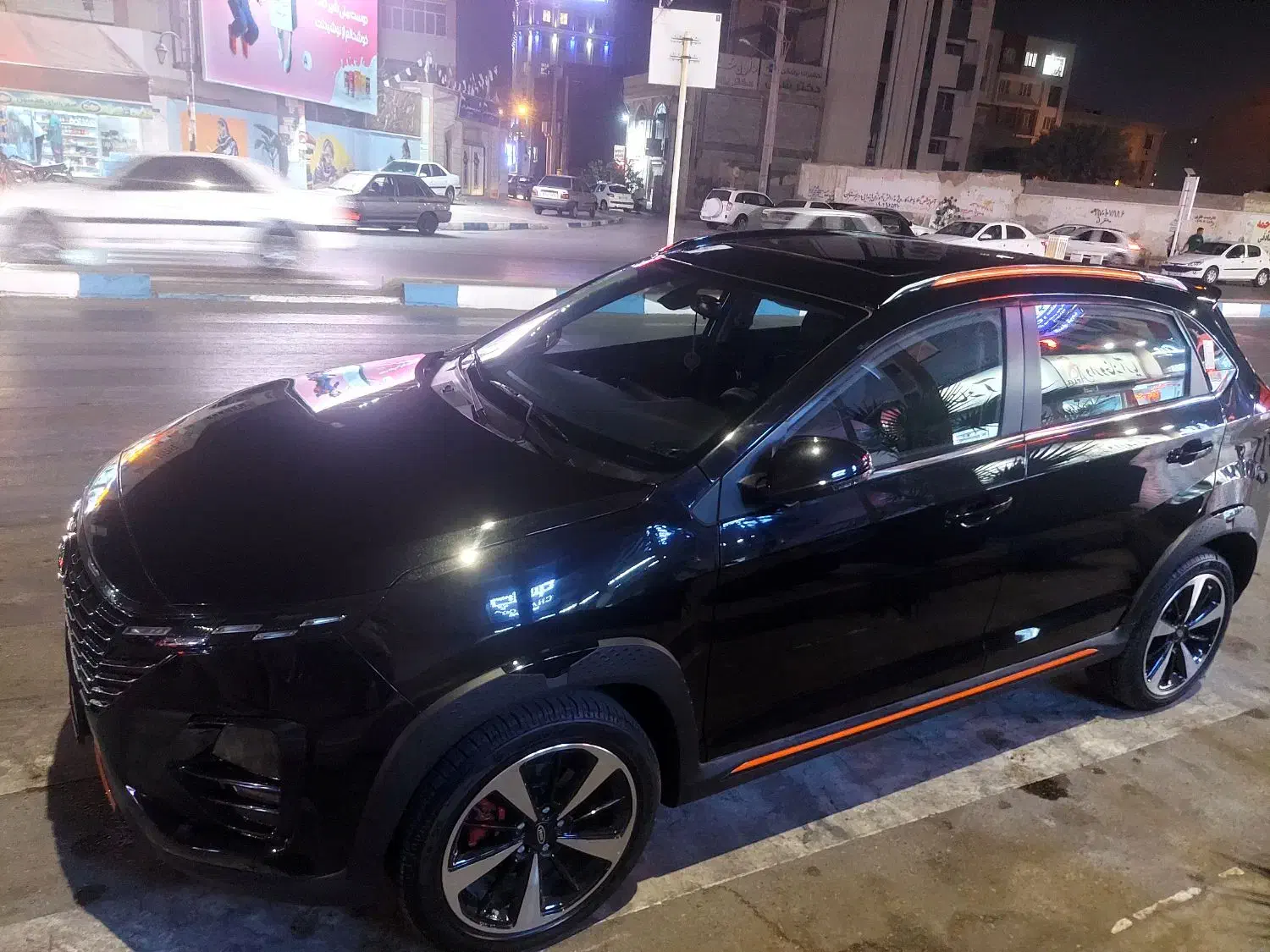 x33 کراس اتومات مشکی|خودرو سواری و وانت|بندرعباس, |دیوار