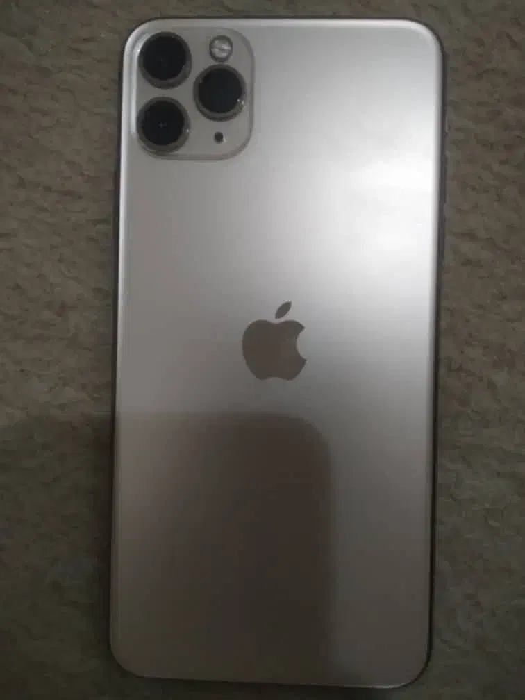 ایفون۱۱پرومکس|موبایل|بم, |دیوار