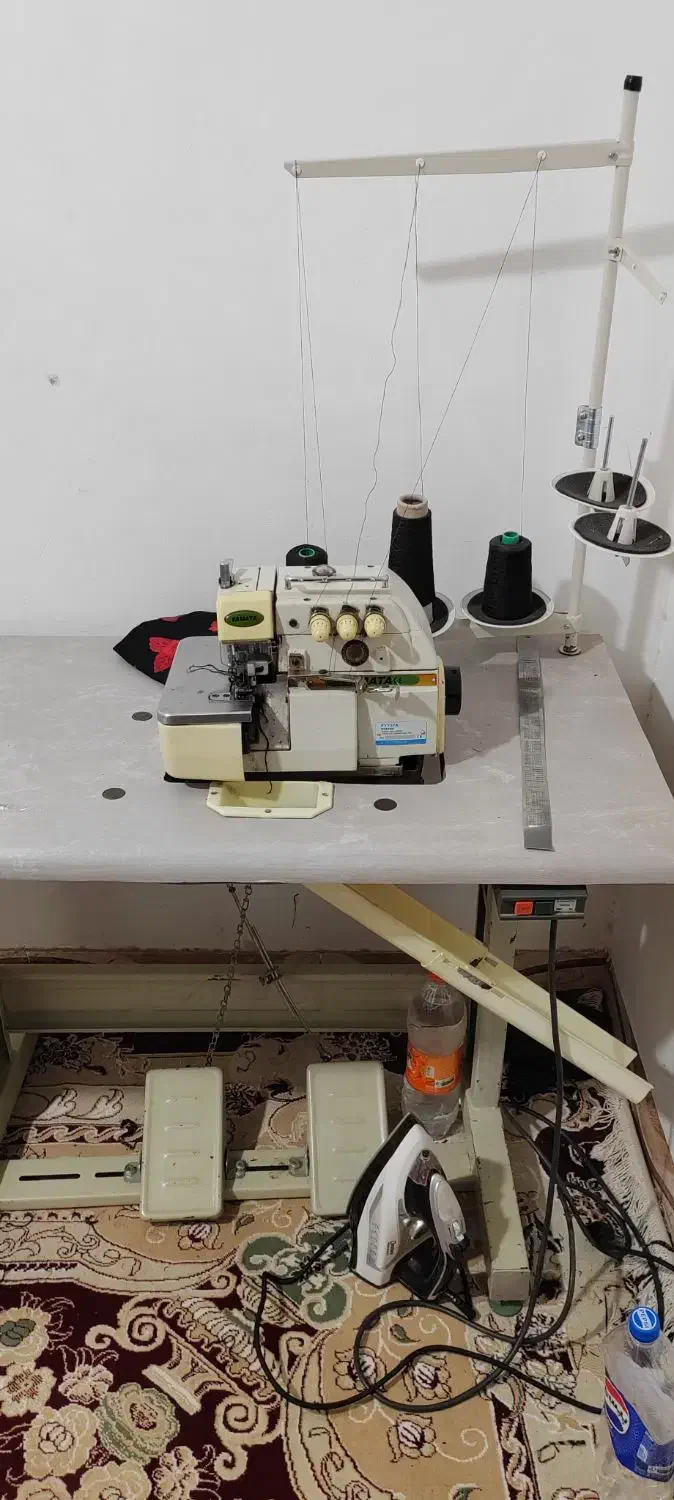 چرخ سردوز|چرخ خیاطی و ریسندگی|شیراز, قلات|دیوار