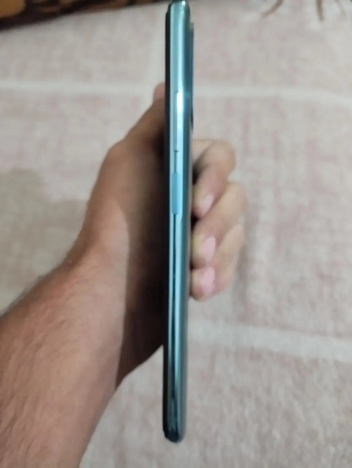 not 10|موبایل|قم, نیروگاه|دیوار