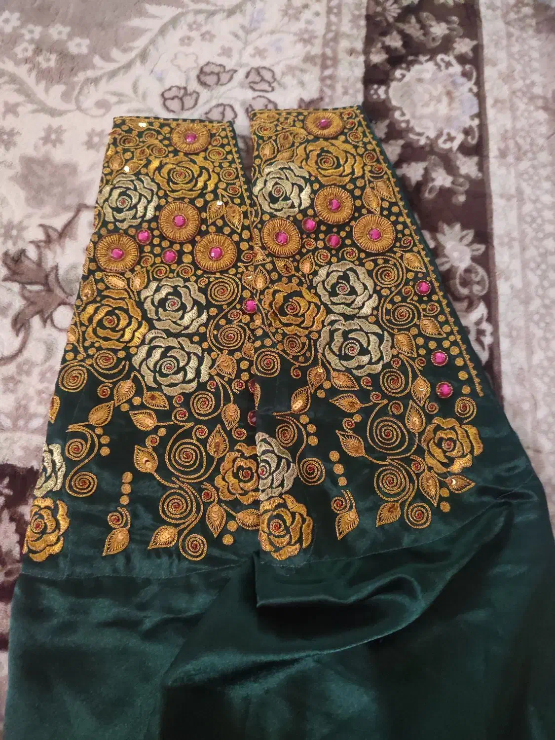 تعدادی شلوار به فروش میرسدبالباس حنابندان|لباس|قشم, |دیوار