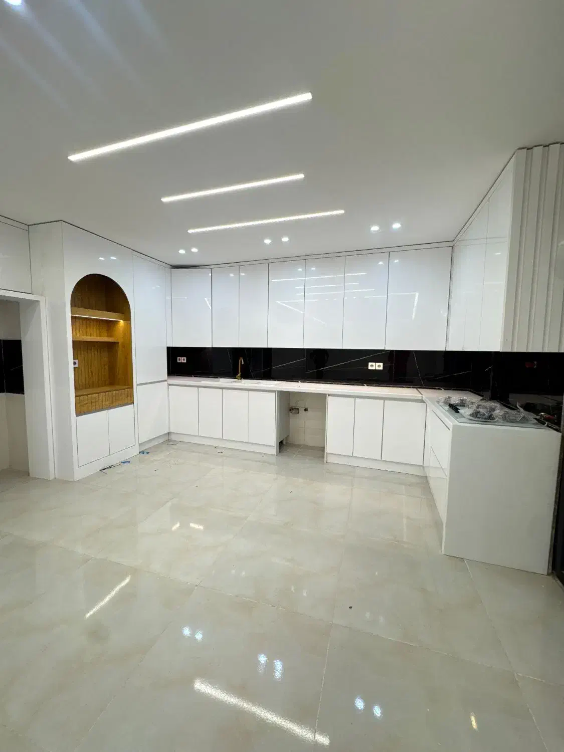 فروش آپارتمان نوساز مدرن ۱۱۴متری خ انتظام|فروش آپارتمان|فومن, |دیوار