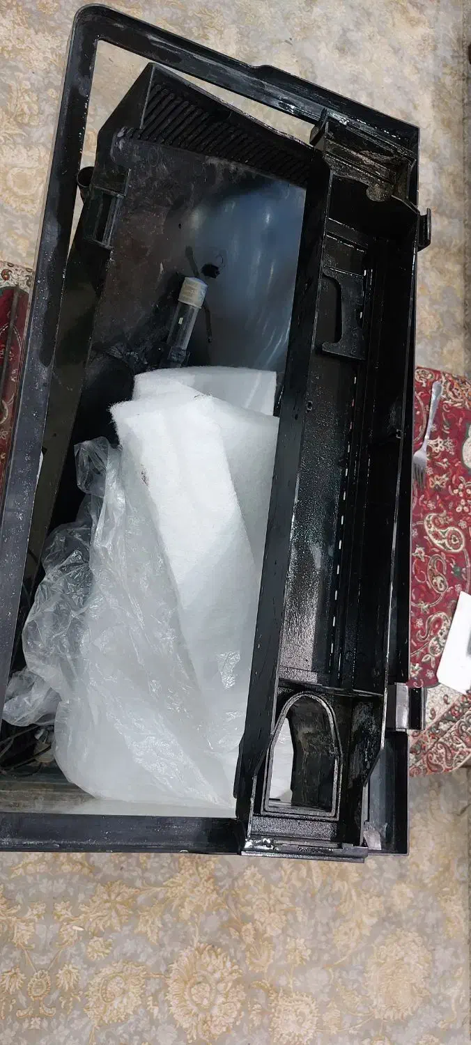 آکواریوم ۳۰*۴۰*۶۰ شیشه خم|ماهی|شاهینشهر, مخابرات (شهید بهشتی)|دیوار