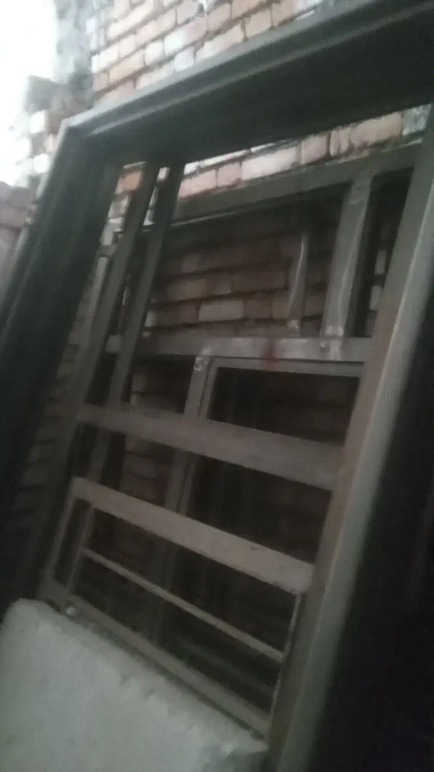 درب وپنجره|مصالح و تجهیزات ساختمان|ایلام, |دیوار