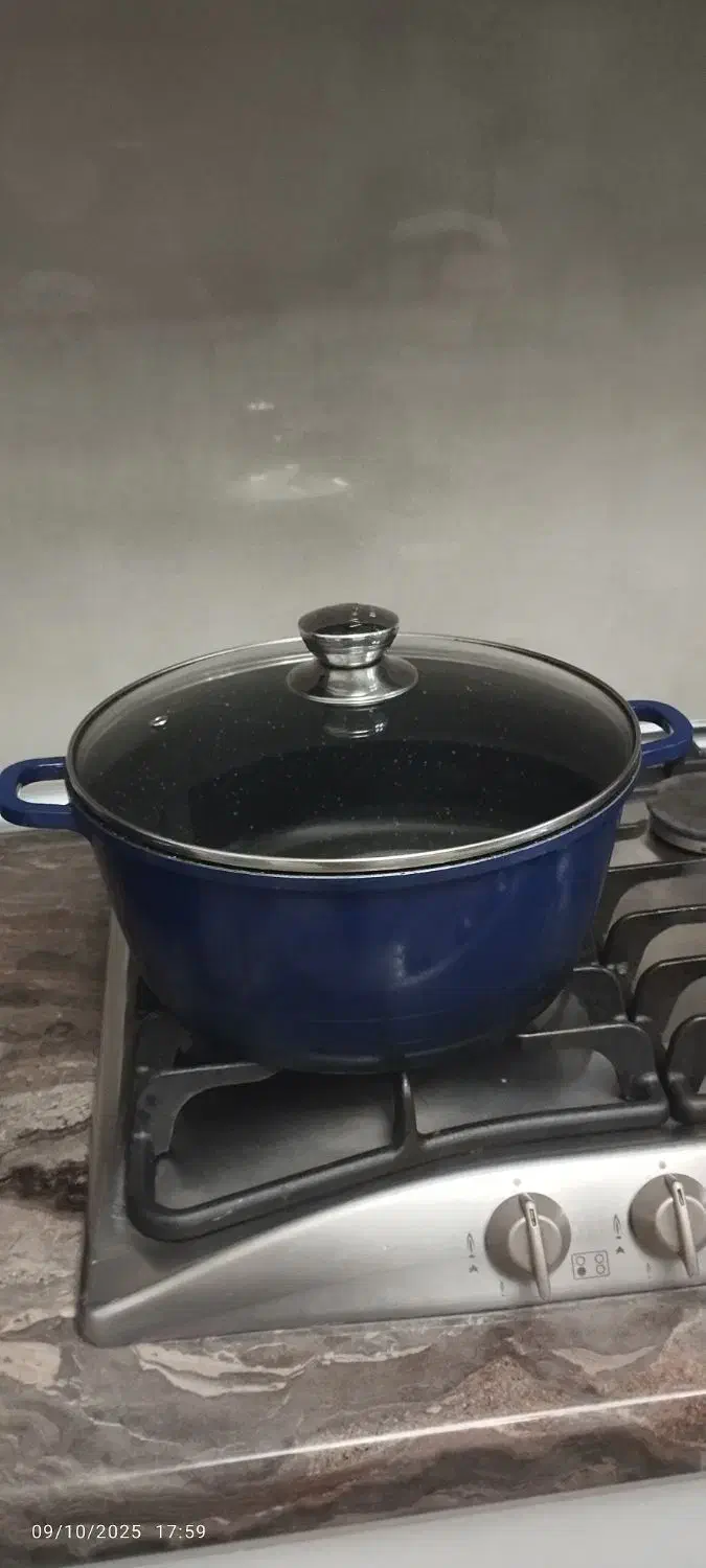 سرویس قابلمه|ظروف پخت‌وپز|کیش, |دیوار